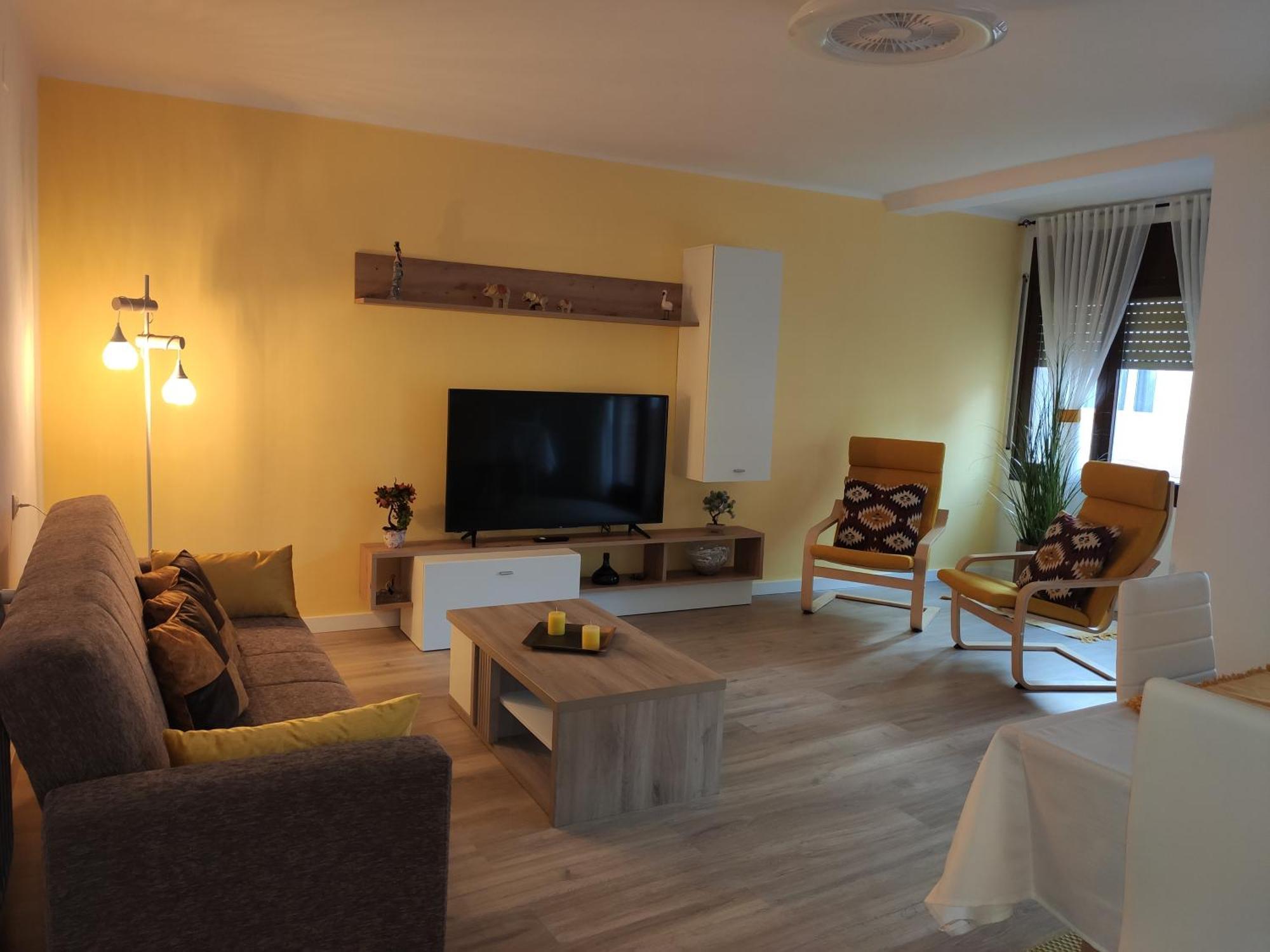 Apartamento Confort II La Seu d'Urgell Exteriör bild