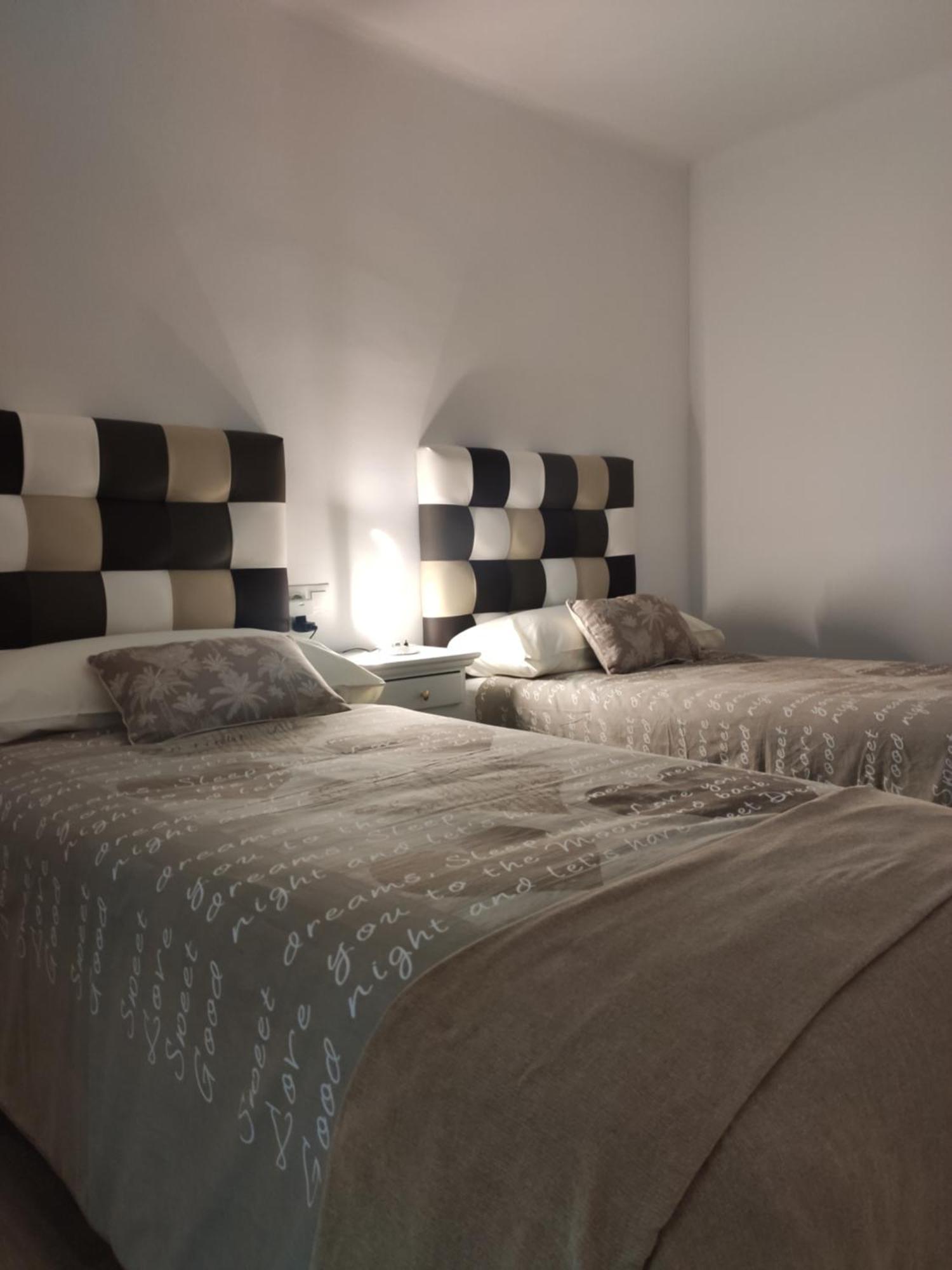 Apartamento Confort II La Seu d'Urgell Exteriör bild