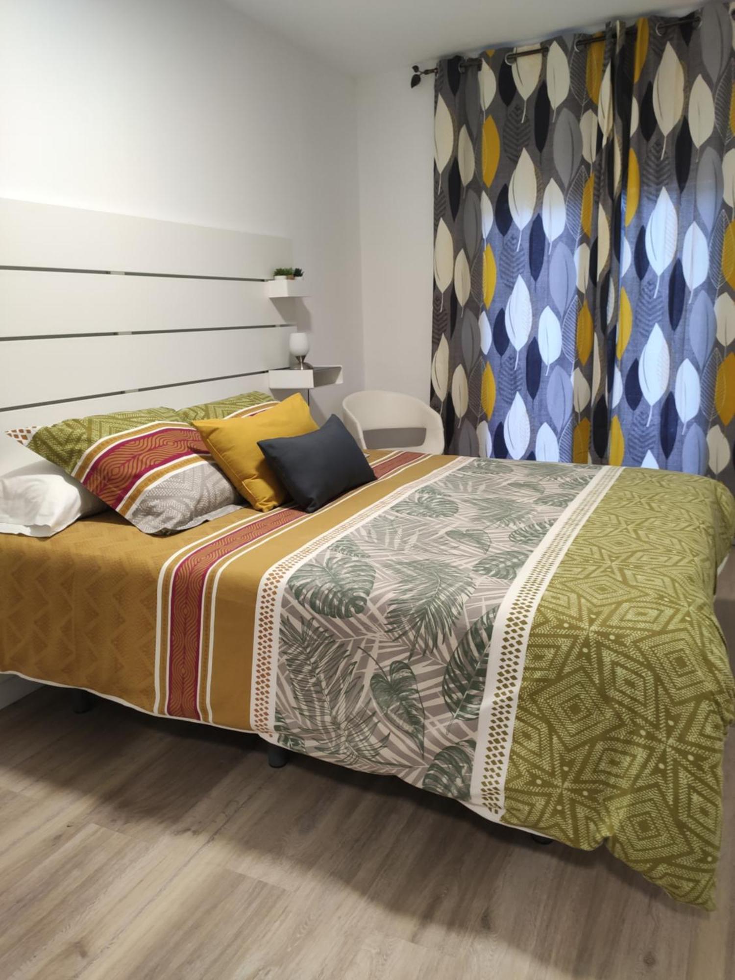 Apartamento Confort II La Seu d'Urgell Exteriör bild